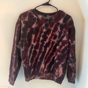 Tie Die Pullover